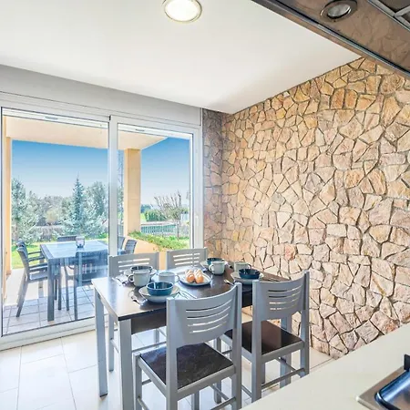 Winahost Casa Familiar Con Piscina * Lliçà d'Amunt