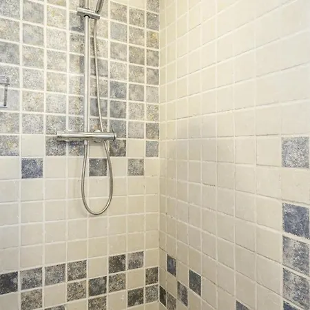 Holiday home Casa Familiar Con Piscina *